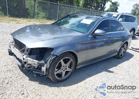 2018 Mercedes-Benz C 300 4Matic from USA, damaged, VIN 55SWF4KB8JU237139